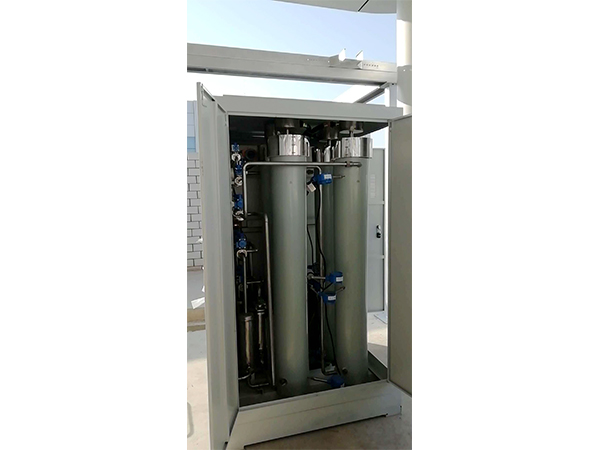 Fully automatic hydrogen purification machine